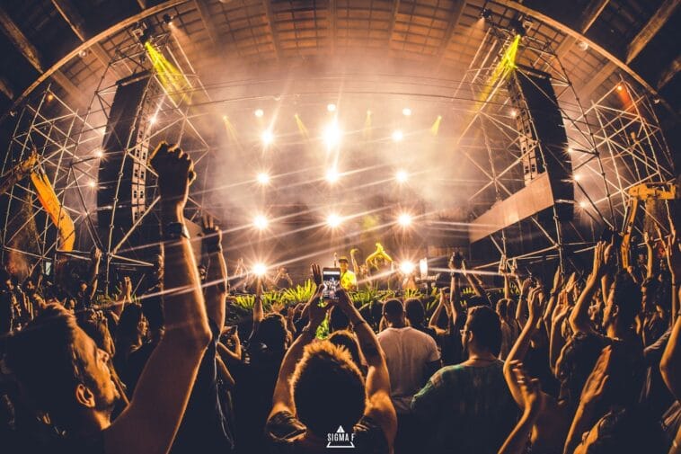 Lineup de peso e parceria com club alemão marcam o retorno da INNER multi.art após 3 anos POP CYBER