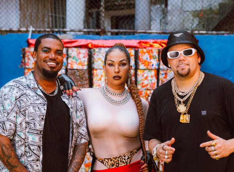 Valesca Popozuda se une com Os Hawaianos em parceria que resgata o melhor do funk 2000 1 Valesca Popozuda se une com Os Hawaianos em parceria que resgata o melhor do funk 2000 e1665678385842 POP CYBER