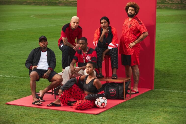 Ao lado de jogadores, DJ Zullu estrela campanha entre Kenner e Flamengo 1 mmmmmmmmmm POP CYBER