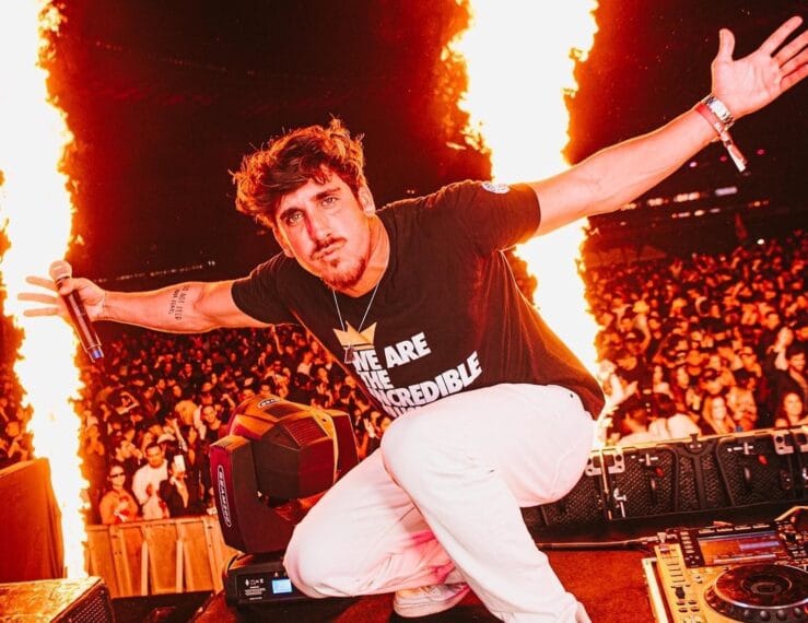 Quem é o DJ que comandou o after da Anitta? 1 DJ Kelner POP CYBER
