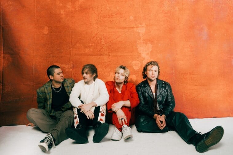 5SOS por Andy Deluca POP CYBER