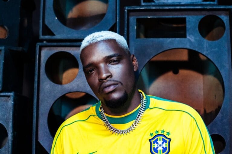 Blecaute mistura Trap com Jersey em novo single 2 Blecaute