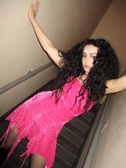 Barbie The Album lanca novo single 22Speed Drive22 com Charli XCX POP CYBER