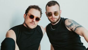 Elegancia orgulho diversidade e conceito ouca 22Suit Vit22 o novo EP do Fugaz POP CYBER