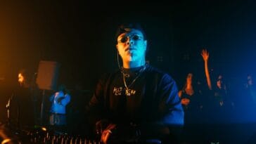 Victor Lou estreia no Gate 22 neste sabado ao lado de Barja Hector Couto e outros POP CYBER