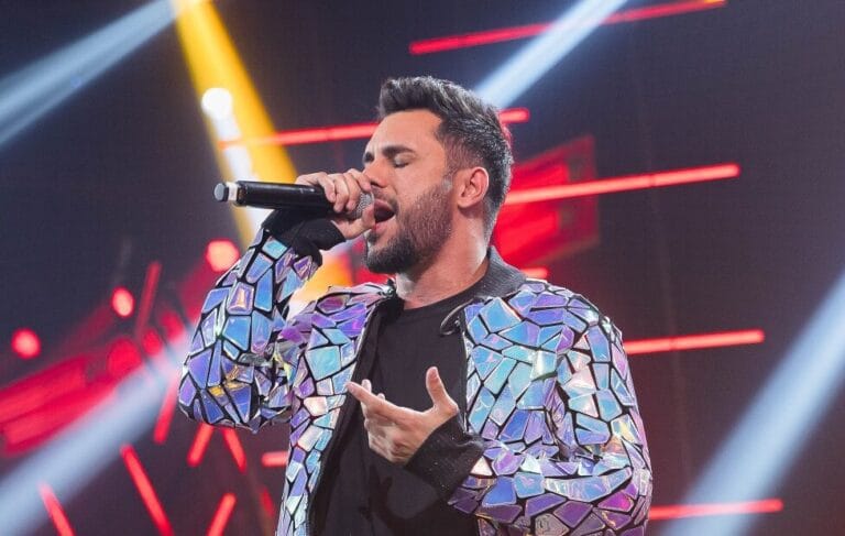 A grande realização de Léo Pires! ‘Essencial’, o mais recente projeto audiovisual da carreira, revela sete novas faixas 2 Léo Pires