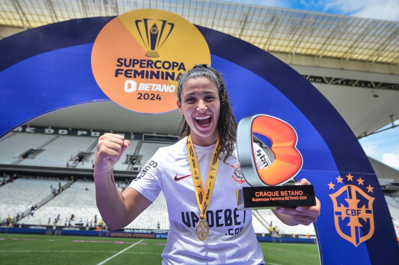 Corinthians conquista o titulo da Supercopa Feminina Betano 2024 pela terceira vez POP CYBER