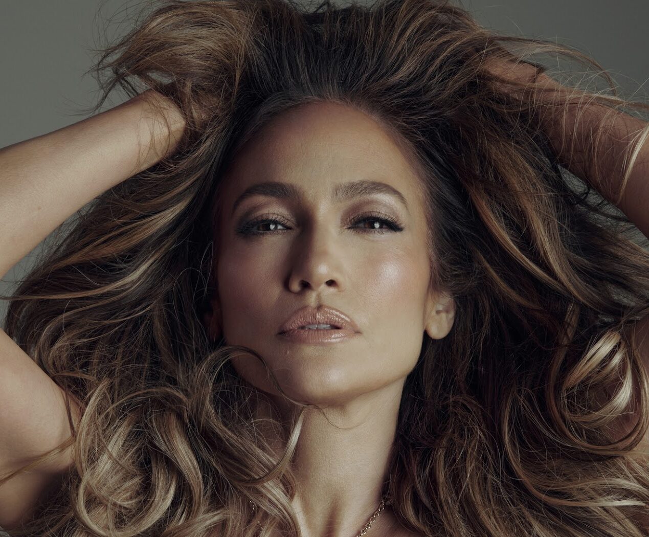 Jennifer Lopez lanca o aguardado album 22This Is Me…Now22 uma jornada de amor e autoaceitacao e1708124390890 POP CYBER