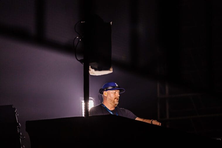 Eric Prydz terá os DJs JP Castro, Alexandre Chaves e Christoph na abertura de seu espetáculo HOLO em São Paulo 1 @alissondmphoto 2022 10 08 HOLO ARCA 234 scaled POP CYBER