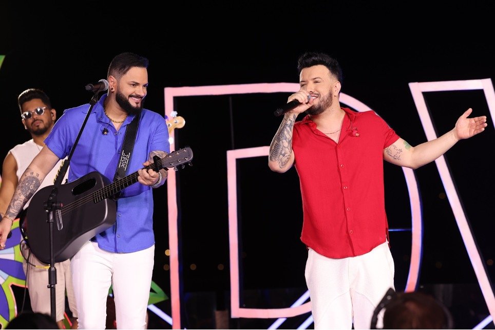 Diego e Victor Hugo lancam mais uma faixa inedita de Buzios Paradise POP CYBER