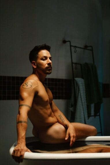 JUNIOR SEUS PLANOS STILL POR BRENO GALTIER 110 scaled POP CYBER