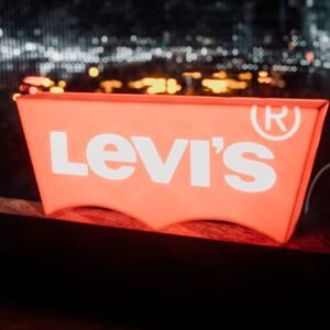 Levis® promove discotecagem de Supla e Lovefoxxx para celebrar a campanha Live In Levis® 2024 e1713372526765 POP CYBER