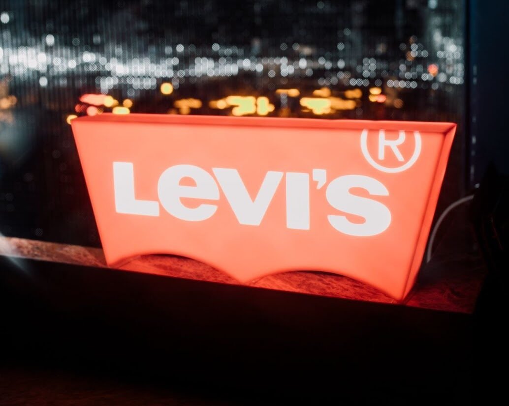 Levis® promove discotecagem de Supla e Lovefoxxx para celebrar a campanha Live In Levis® 2024 e1713372526765 POP CYBER