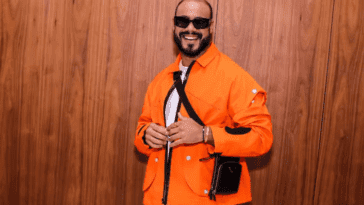 Marcus vinicius marca presenca no spfw e opina sobre quem vai vencer o bbb POP CYBER