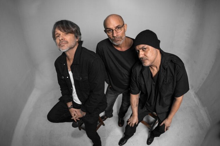 LS Jack revela “Três”, primeiro EP inédito em 20 anos 1 LS Jack revela Tres primeiro EP inedito em 20 anos scaled POP CYBER