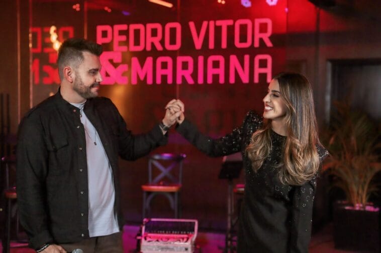 Pedro Vitor e Mariana divulgam música emocionante em homenagem ao Dia das Mães 1 Pedro Vitor e Mariana3 1536x1024 1 scaled POP CYBER