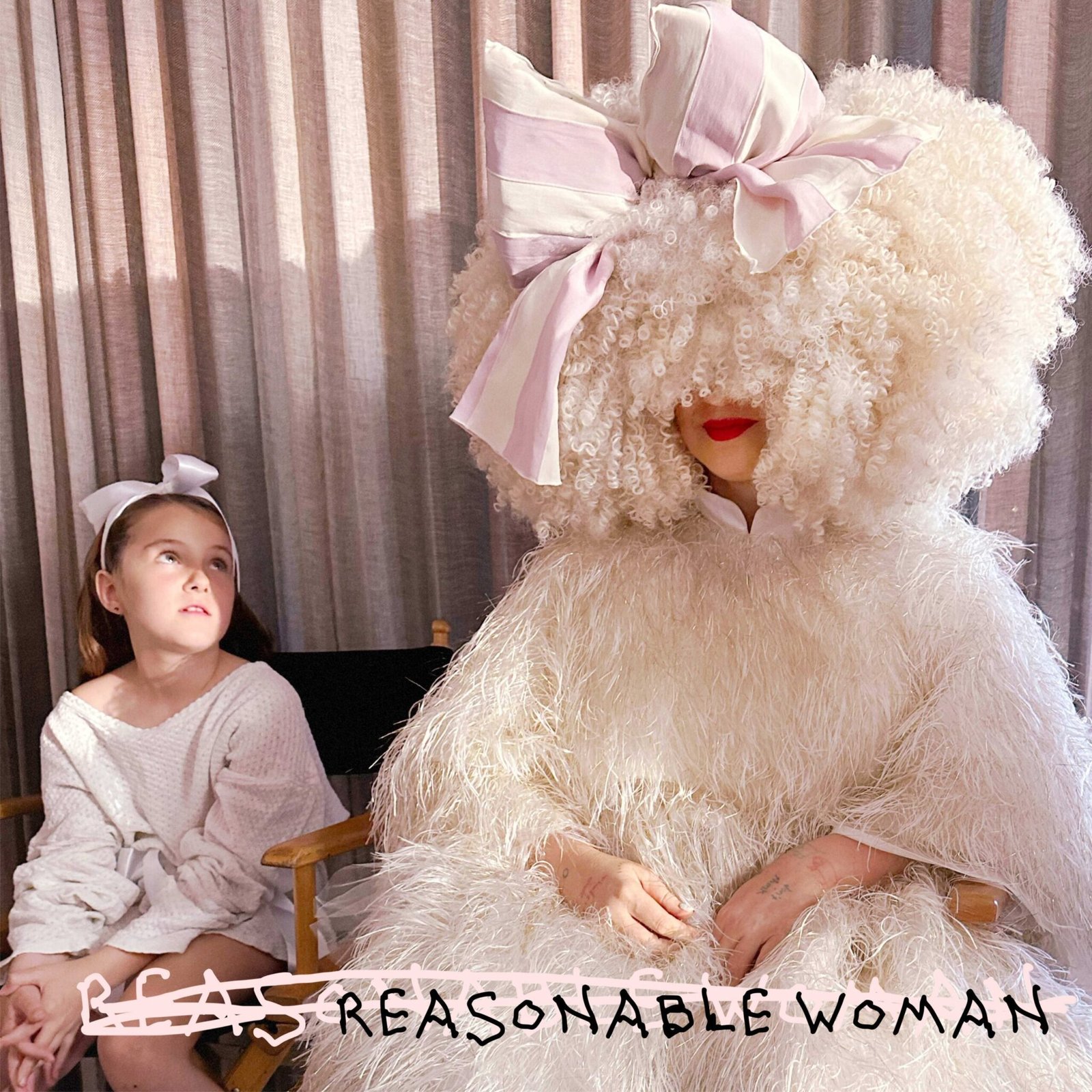Sia lanca aguardado album Reasonable Woman scaled POP CYBER