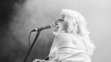 Sonja ao vivo @ Laura Alvim