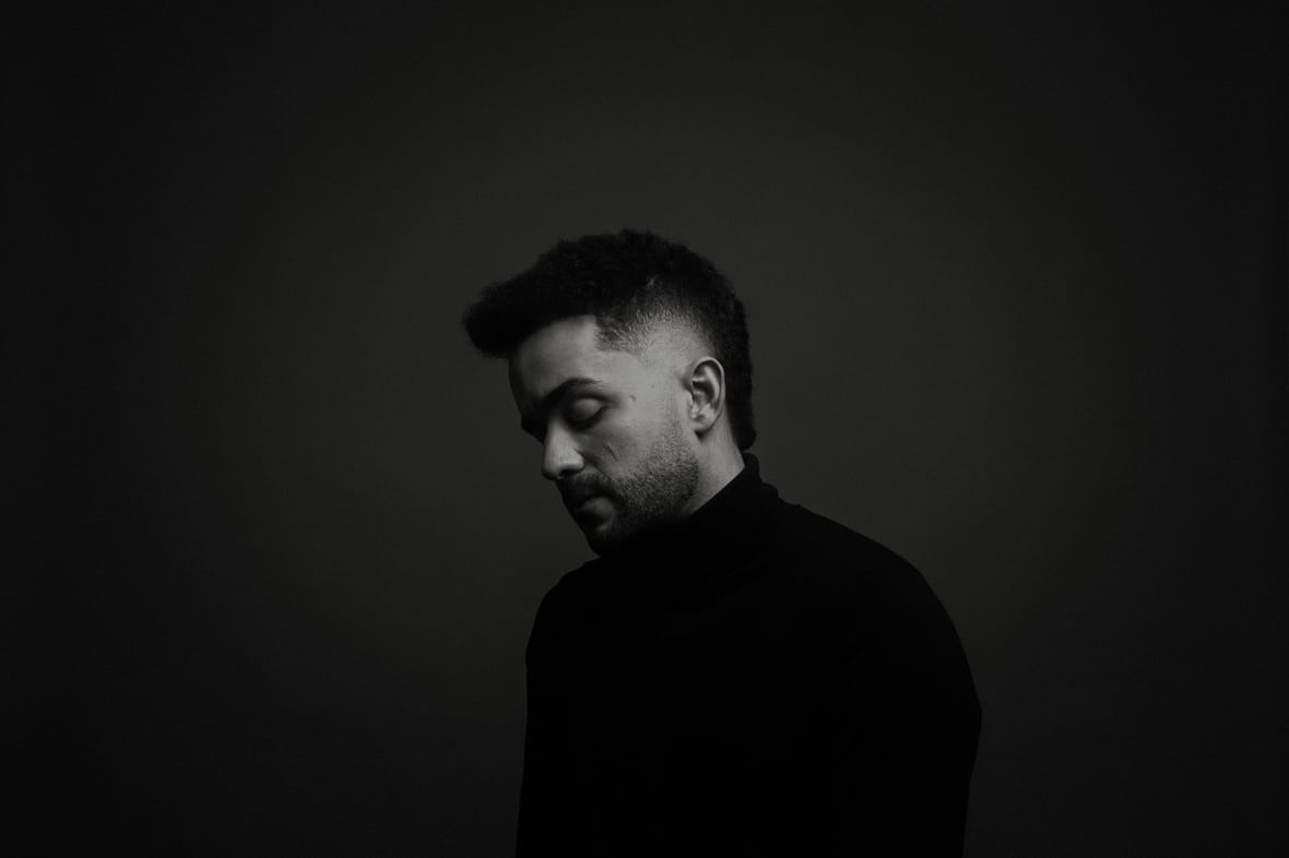 The Self-Escape fala sobre amores ingênuos e maduros no moderno 'Save My Name' 1 The Self Escape fala sobre amores ingenuos e maduros no moderno Save My Name POP CYBER