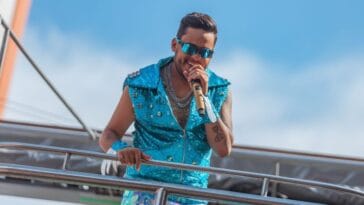 Thiago Aquino celebra aniversario com gravacao de novo DVD Intimidade em Salvador scaled POP CYBER