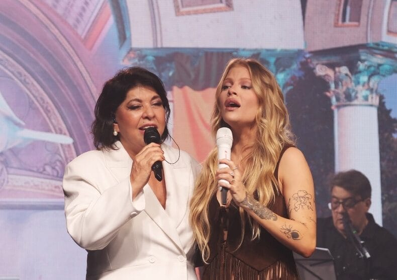 Em parceria inédita, Roberta Miranda e Luísa Sonza lançam Majestade, o Sabiá 1 Em parceria inédita, Roberta Miranda e Luísa Sonza lançam Majestade, o Sabiá