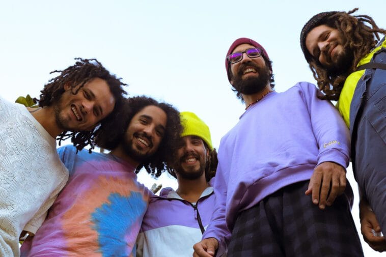 Natiruts recebe Pedro Alex e QueOnda como abertura em sete shows da turnê de despedida Natiruts