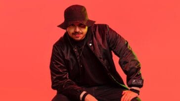 DJ Topo lança faixa inédita em parceria com DJ Yago e MC J Mito
