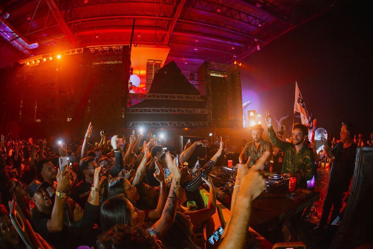 Dubdogz anuncia 2 apresentações no Dogz Parade em São Paulo, com direito a pista exclusiva e open bar para quem chegar cedo ao evento