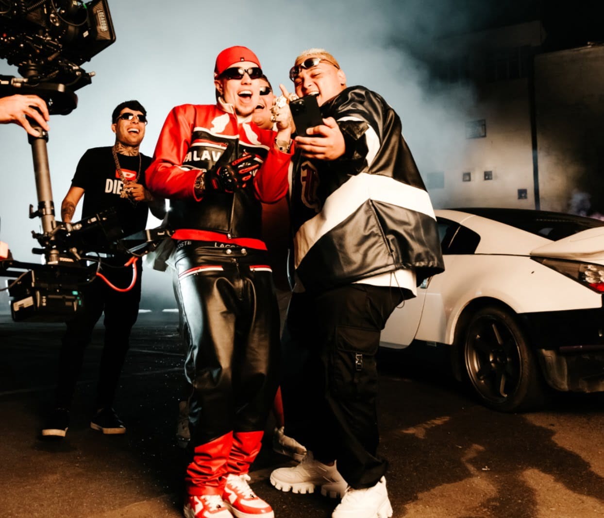 Mc Daniel inicia lançamentos do primeiro álbum de carreira ao lado de Mc Ryan SP