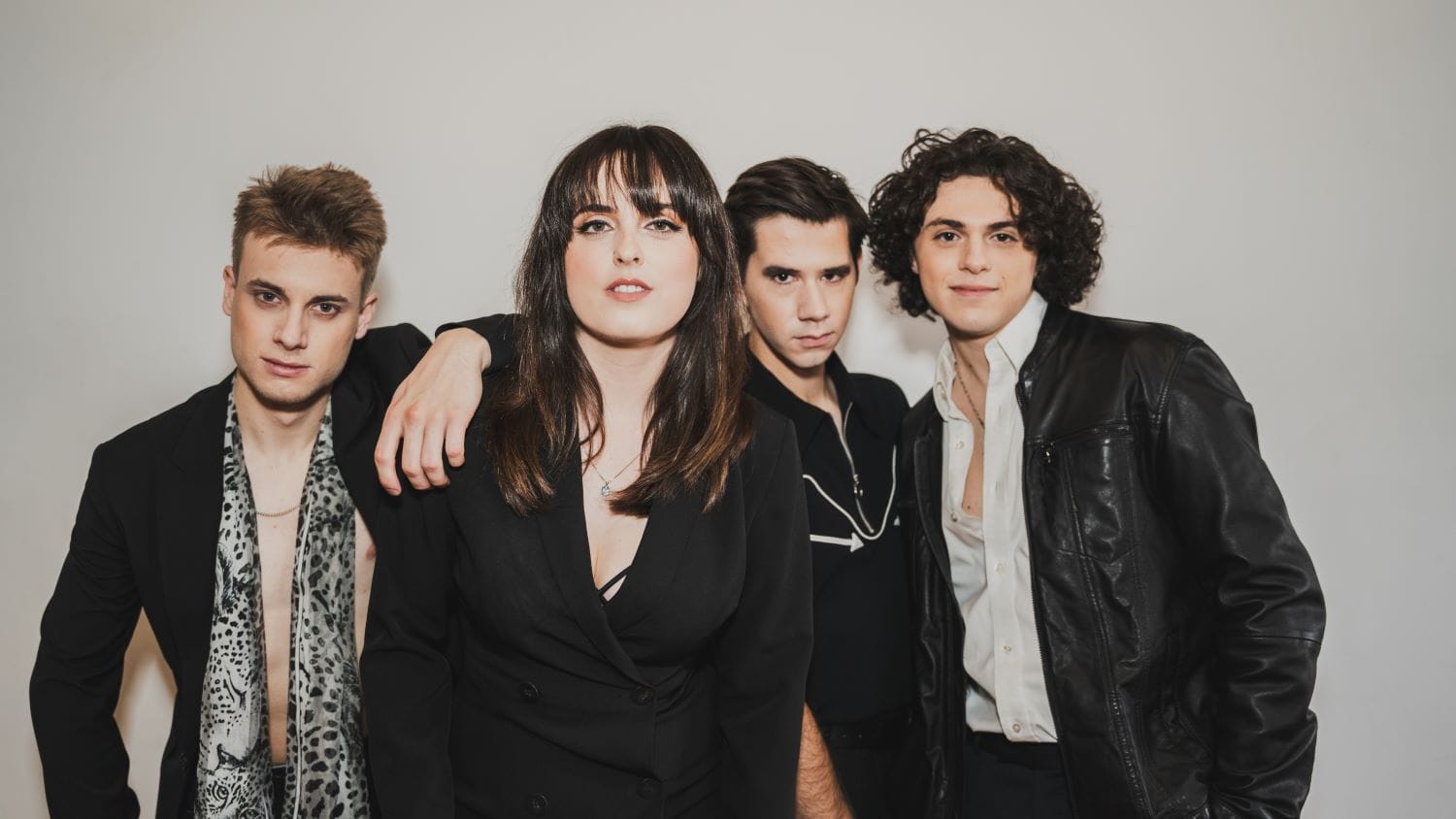 Banda canadense A Short Walk to Pluto celebra a história do rock em seu país com Outcast
