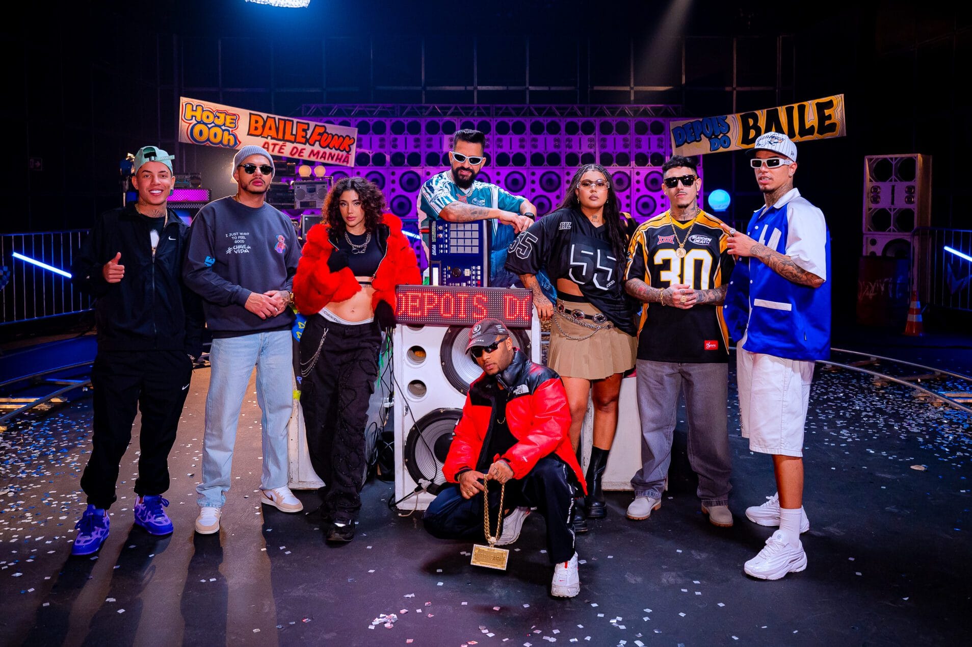 Dennis lança Dennis lança Depois do Baile ao lado de grandes nomes do rap e do funk