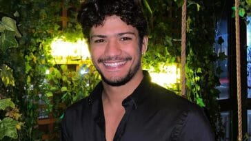 Gabriel Santana amplia carreira com novos projetos na produção cultural e reforça compromisso com a representatividade LGBTQIAPN+