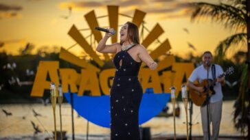 Naiara Azevedo grava audiovisual às margens do Rio Araguaia