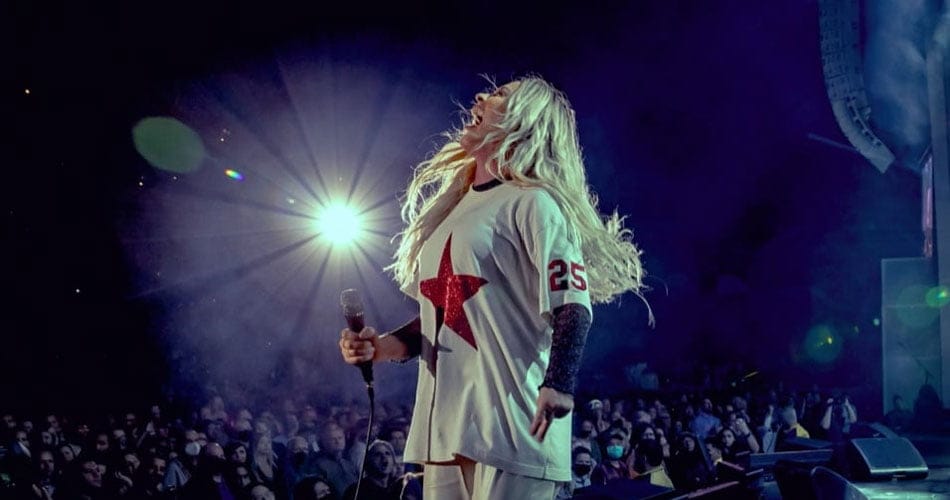 alanis-morissette-lollapalooza-2025