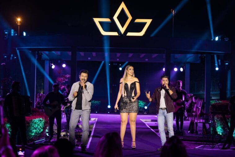 Com o sucesso “Migalhas”, Carol Villa ultrapassa fronteiras e hit alcança rádio dos Estados Unidos 2 Carol Villa