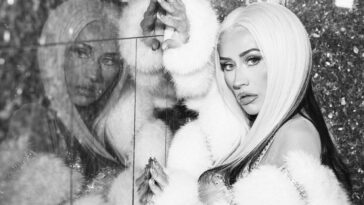 Christina-Aguilera