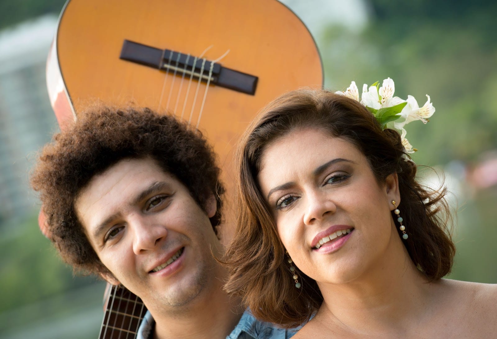 Valeria Sattamini e Juliano Juba unem música brasileira e latina na dançante Valeria Sattamini e Juliano Juba unem música brasileira e latina na dançante Quando Tudo Isso Passar
