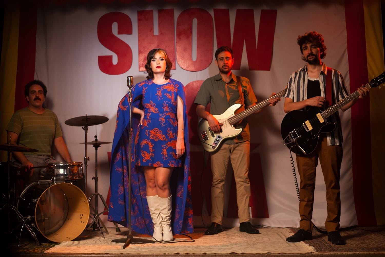 Luma Schiavon lança o EP visual Luma Schiavon lança o EP visual Capítulo II unindo indie, MPB, rock rural e nostalgia