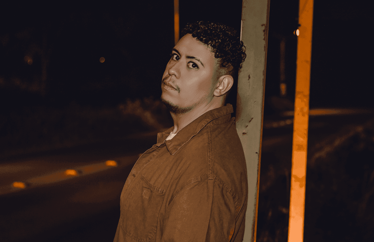 Marc Yann estreia seu novo álbum de trabalho, “A Noite Mais Sombria”