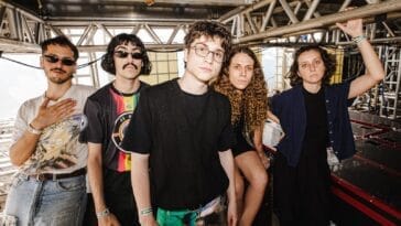 Exclusive Os Cabides abre show do Boogarins no Circo Voador em Abril