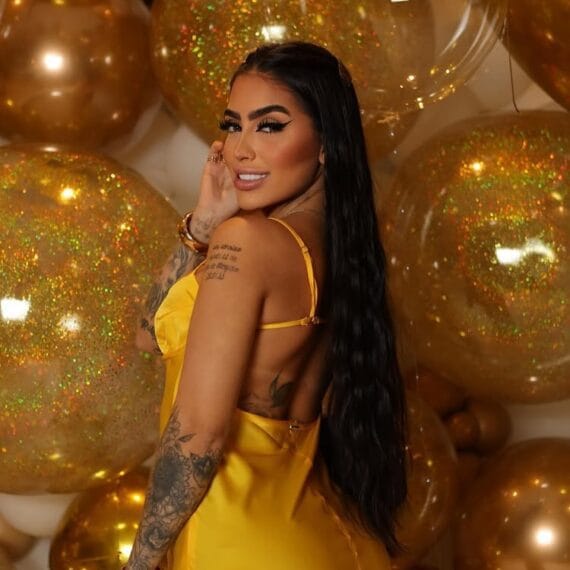 MC Mirella desabafa sobre vazamento de suas fotos e vídeos +18 2 MC Mirella