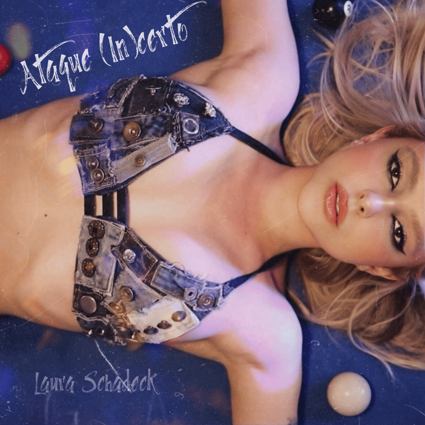 prod_track-files_1016646_album_cover_Laura-Schadeck-ataque-incerto-album_cover