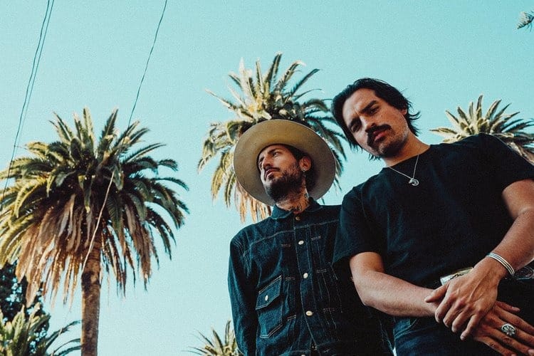 Ópera de Arame recebe Hermanos Gutierrez para show da turnê Sonido Cósmico 1 Hermanos Gutierrez