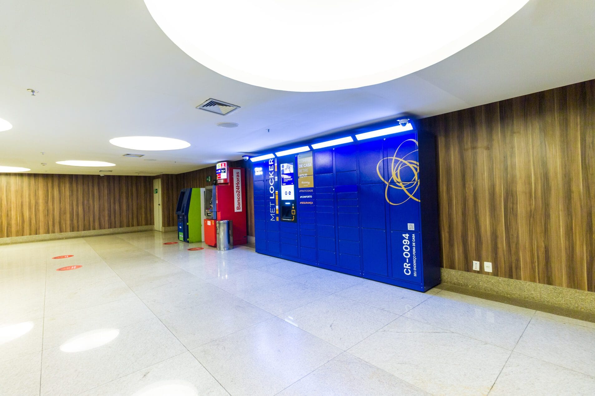 Clique Retire marca presença com guarda-volumes digitais no Lollapalooza 2025 1 Shopping-Metropolitano