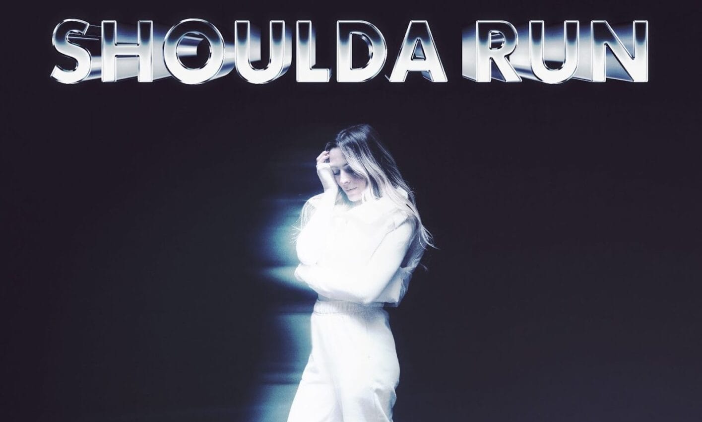 Artista canadense de alt-pop Lyubov Kay lança “shoulda run” — um hino feroz e catártico para quem ficou tempo demais 1 Lyubov Kay