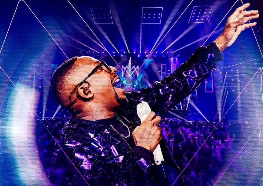 Mumuzinho apresenta o show de seu novo projeto, "Conectado", no Espaço Hall, na Barra da Tijuca 1 Mumuzinho lança, de surpresa, mais quatro músicas do projeto Conectado