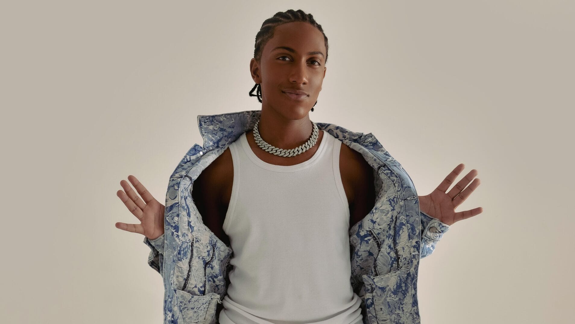 Paixão por sneakers acompanha Agyei Augusto nas telonas na animação Sneaks: De Pisante Novo 1 Paixão por sneakers acompanha Agyei Augusto nas telonas na animação Sneaks- De Pisante Novo
