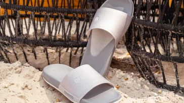 Yuool Slide Beach Greige