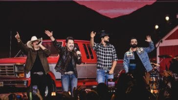 Com ingressos esgotados, Fiduma e Jeca gravam audiovisual histórico com participações de peso