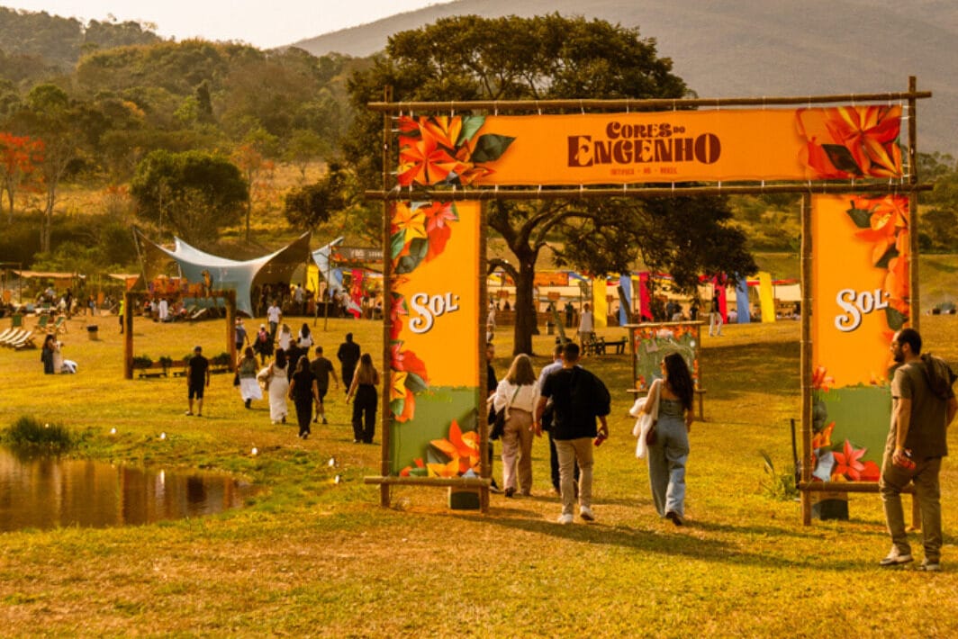 Festival Cores de Búzios abre vendas para edição histórica com Baianasystem, Marcelo Falcão e mais